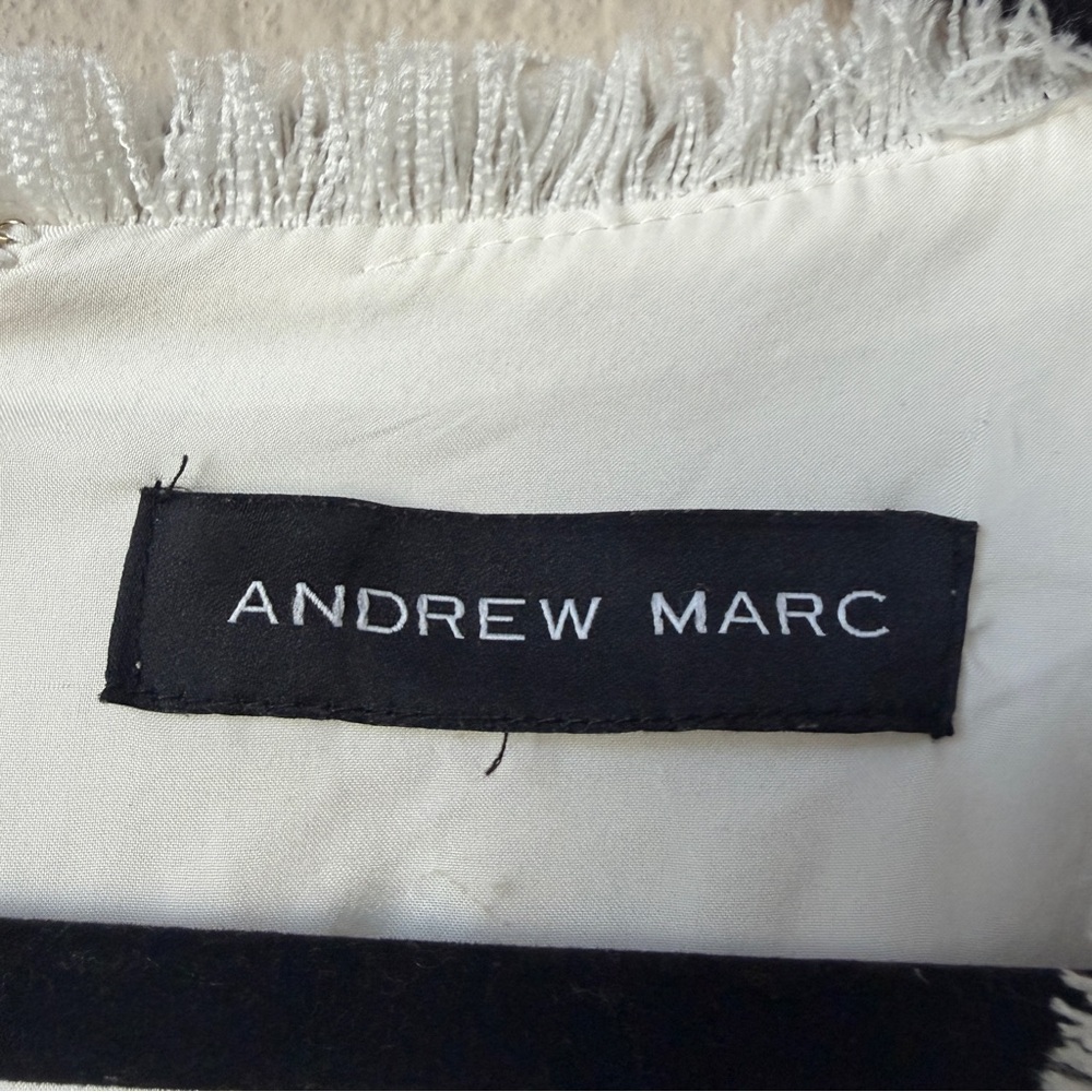 Andrew Marc White Short Sleeve V-Neck Sheath Dress Size 12 - Picture 4 of 7